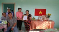 Trao tặng nhà tình nghĩa và Chương trình trao quà Tết “Ấm Áp Ngày Xuân 2019" tại xã Long Hậu